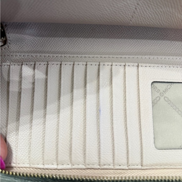 Michael Kors Metallic Rose Gold Signature Zip-Around Wallet - Picture 5 of 7